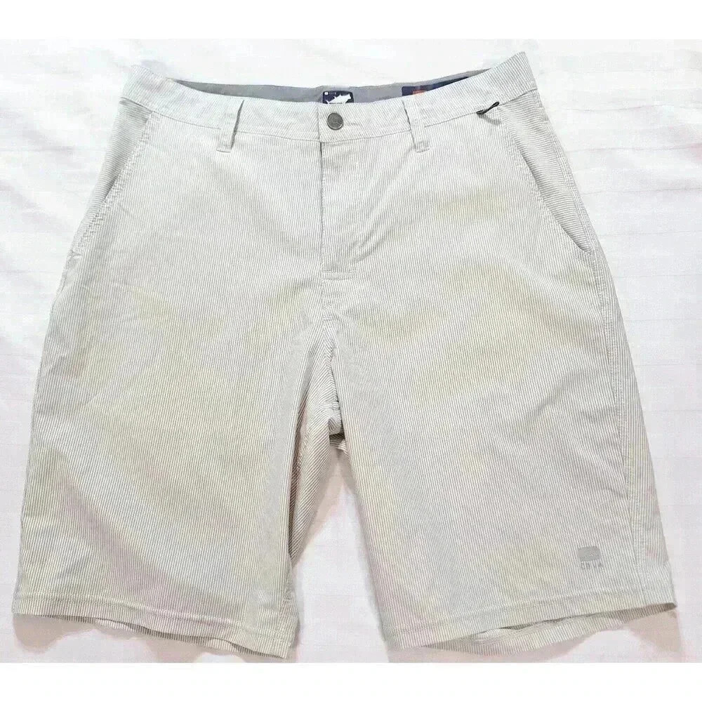 Cova‎ mens Performance Shorts Cream Mid Rise Zip Pocket Stretch Size 32